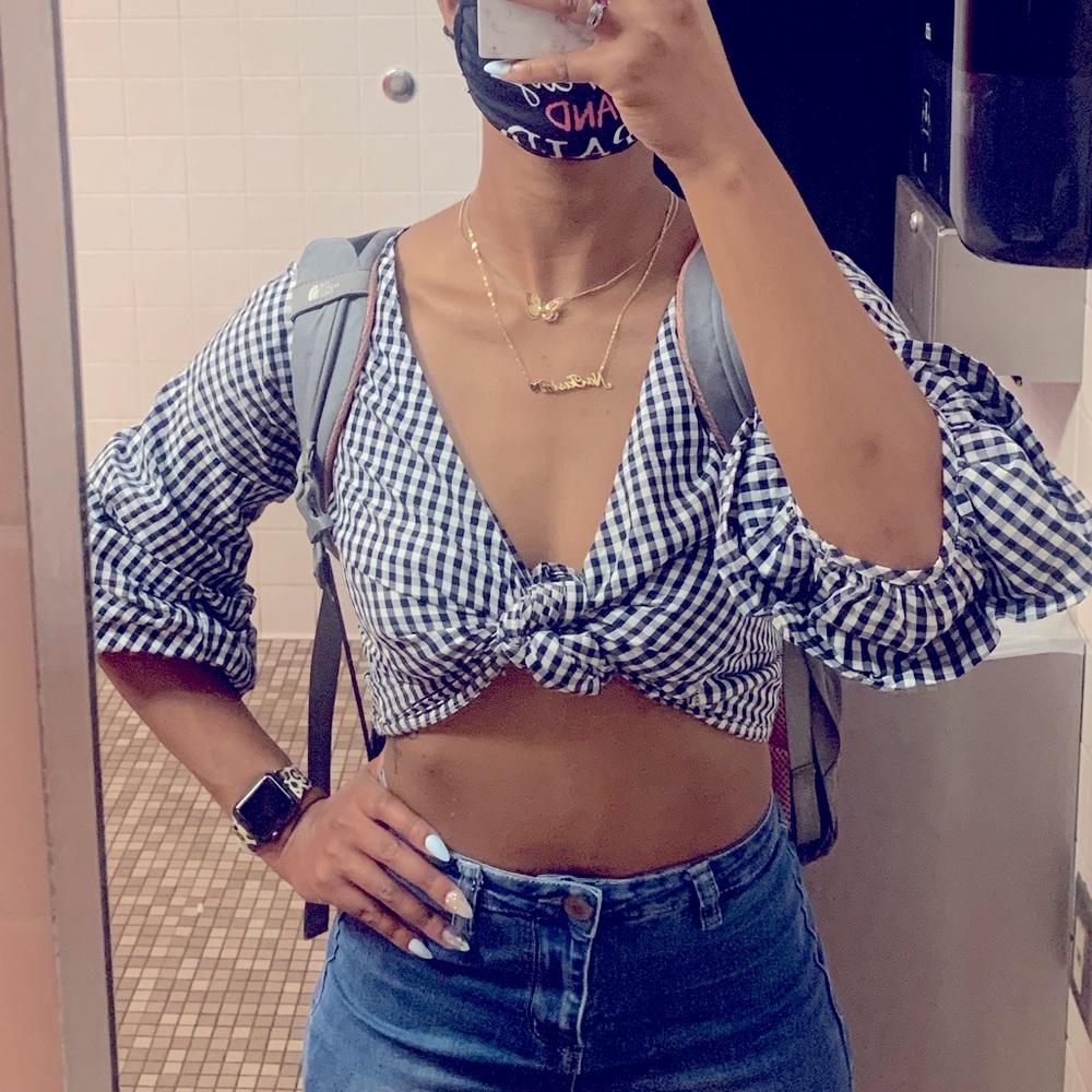 Crop top